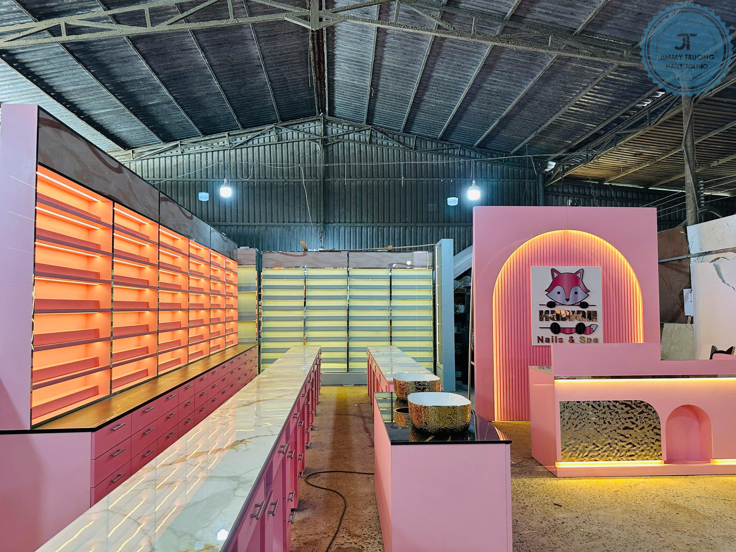 Tủ nước sơn & bàn Nail